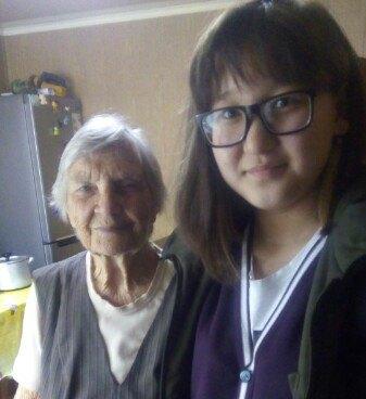 Учащиеся поздравили наших ветеранов ВОВ