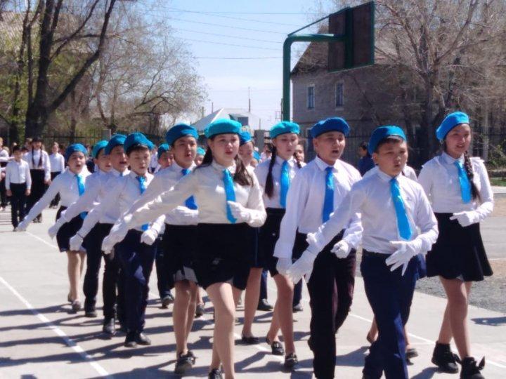 Смотр строевой песни