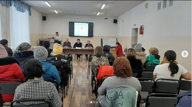 Шығыс кентінің бас инспекторы А. Б. Таласбаевтың мектептің ата-аналар қоғамымен кездесуі өтті